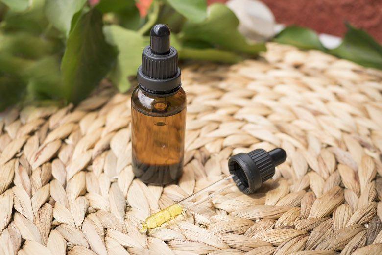 Was ist CBD und warum ist es ein wirksames Schmerzmittel?